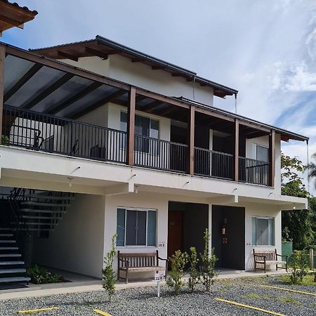 Ipe Eco Village Пеня Екстериор снимка